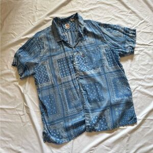 Levi’s Bandana Patterned Men's Shirt